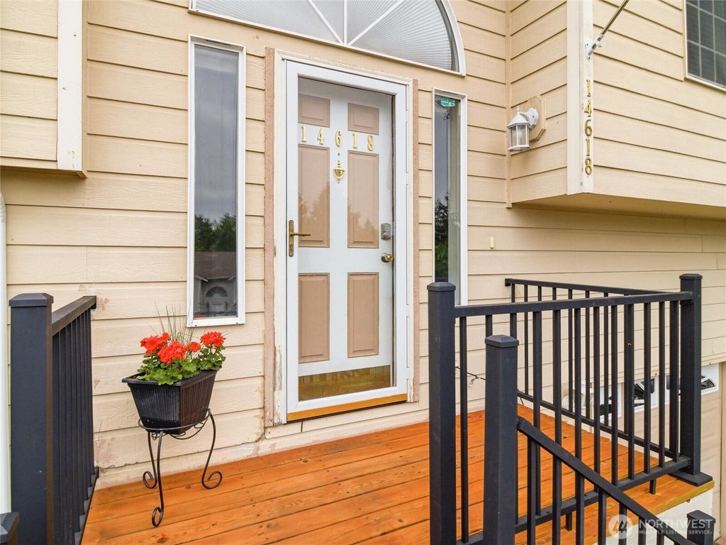 Photo of 14618 69th Avenue Ct E, Puyallup, WA 98375 (MLS # 2512535)