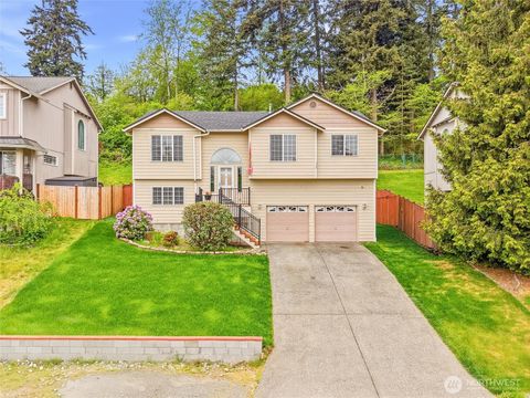 Photo of 14618 69th Avenue Ct E, Puyallup, WA 98375 (MLS # 2512535)
