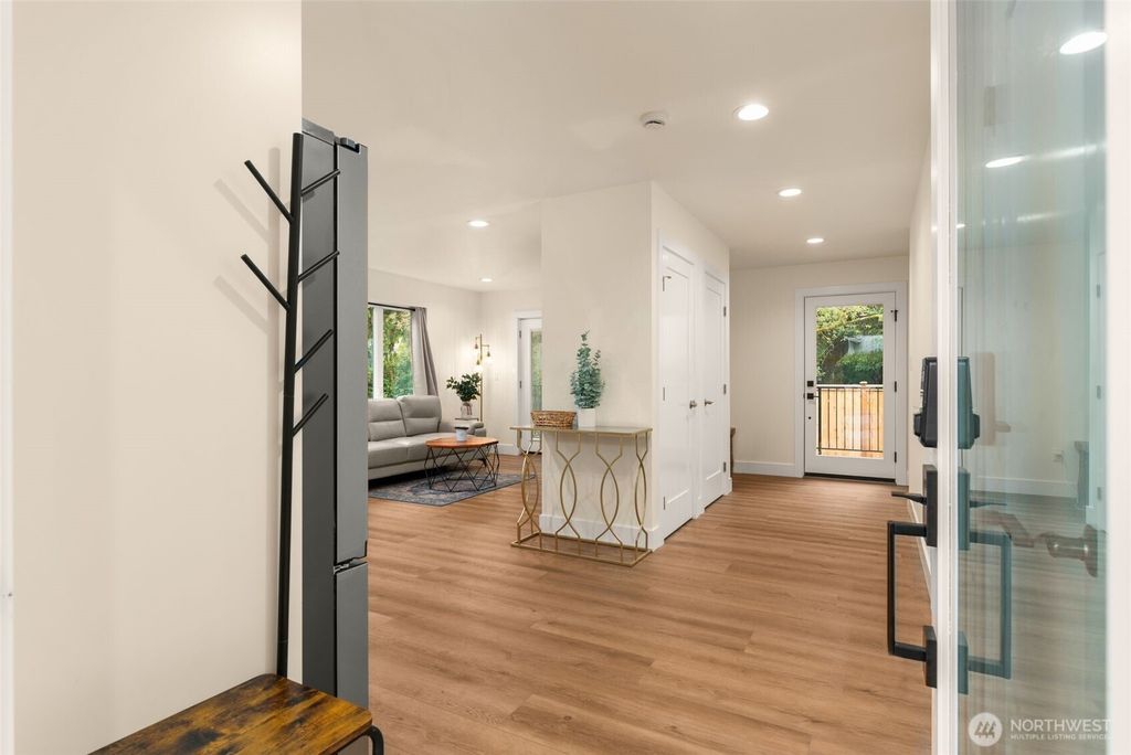 Photo of 9253 6th Avenue NW #b, Seattle, WA 98117 (MLS # 2443987)