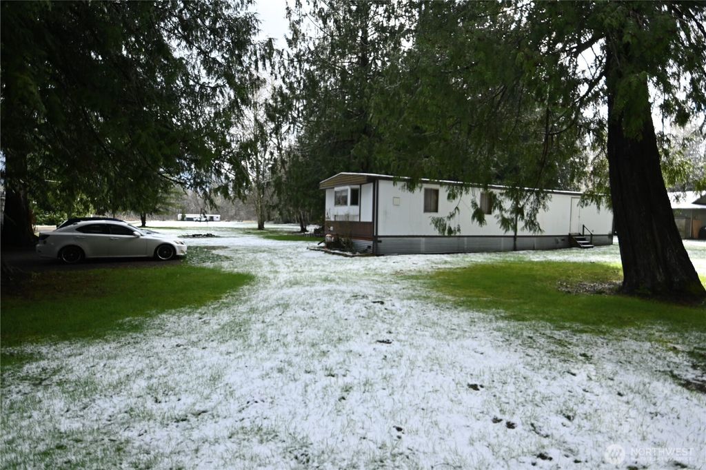 Photo of 16609 415th Avenue SE, Gold Bar, WA 98251 (MLS # 2490682)