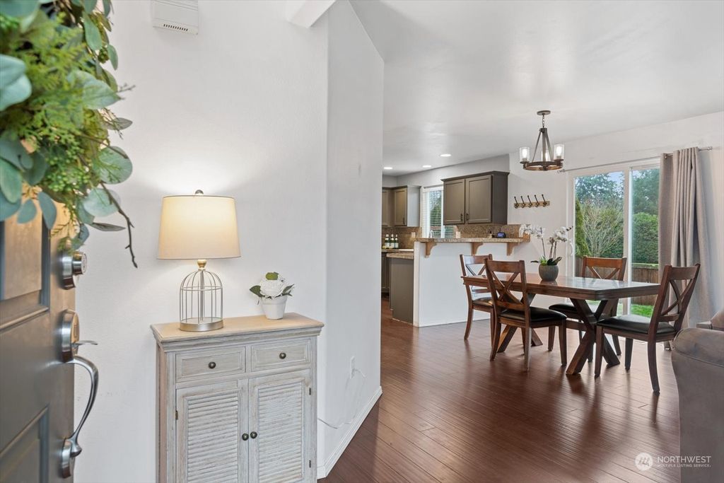 Photo of 27705 Ridge Way, Stanwood, WA 98292 (MLS # 2184538)