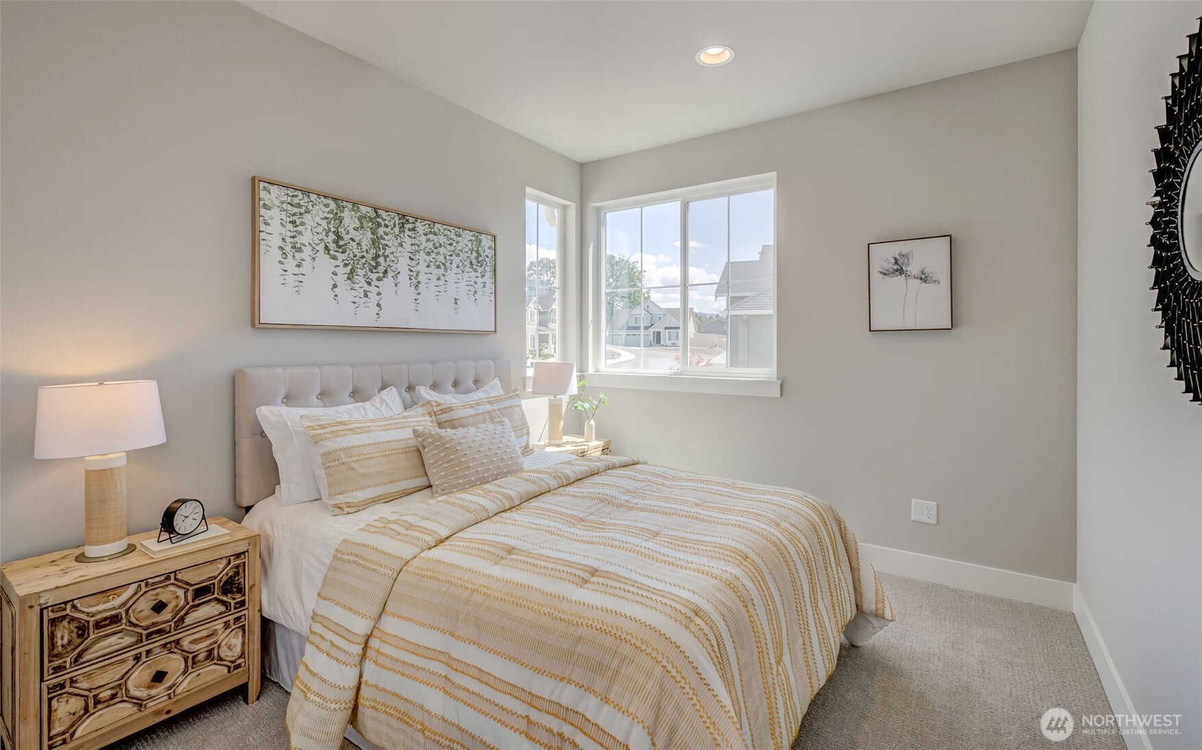 East Wenatchee, Washington 98802, United States, 4 Bedrooms Bedrooms, ,3 BathroomsBathrooms,Residential,Active,115330