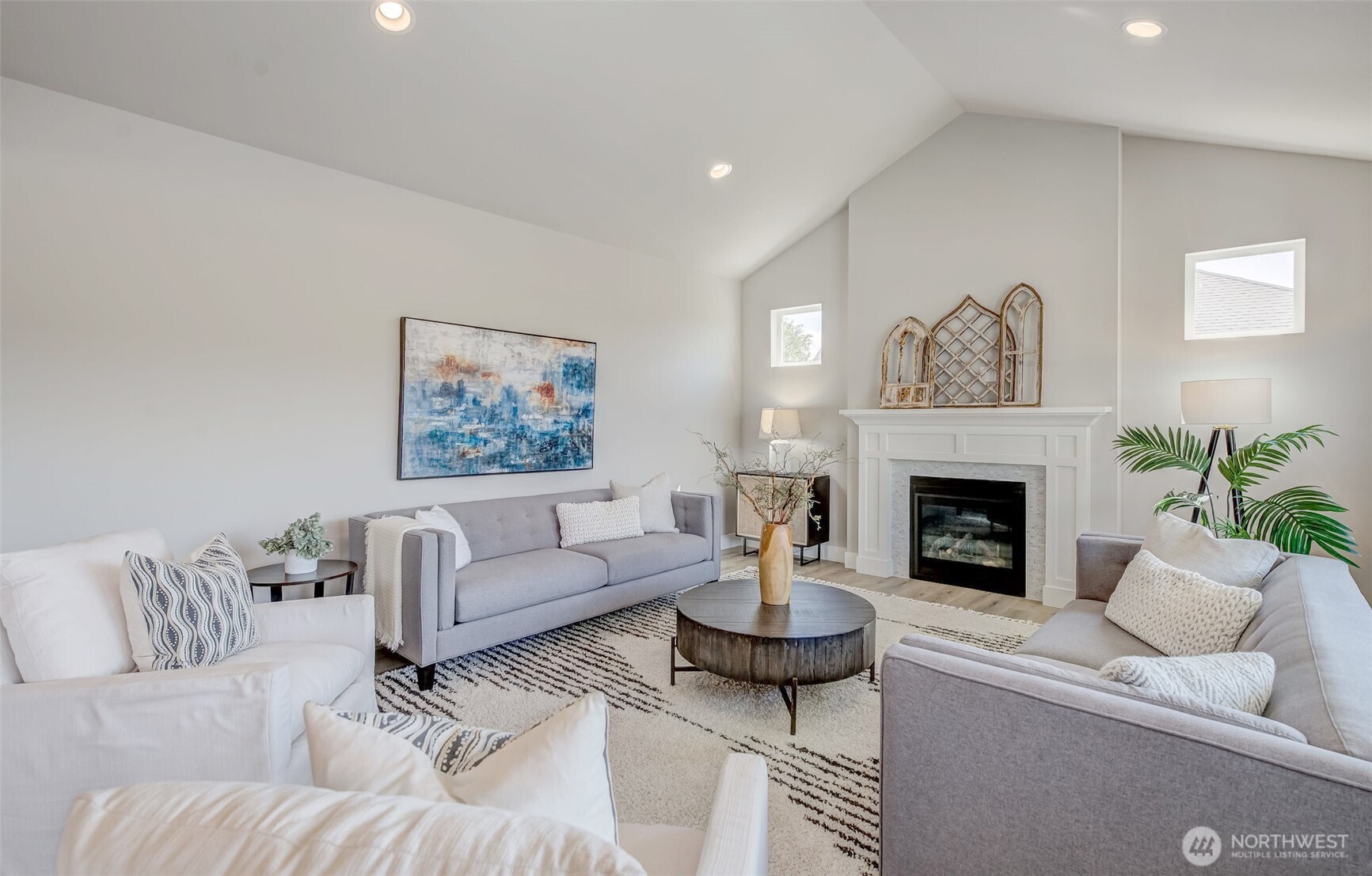 East Wenatchee, Washington 98802, United States, 4 Bedrooms Bedrooms, ,3 BathroomsBathrooms,Residential,Active,115330