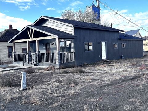 Photo of 207 N Birch St St, Odessa, WA 99159 (MLS # 2444983)