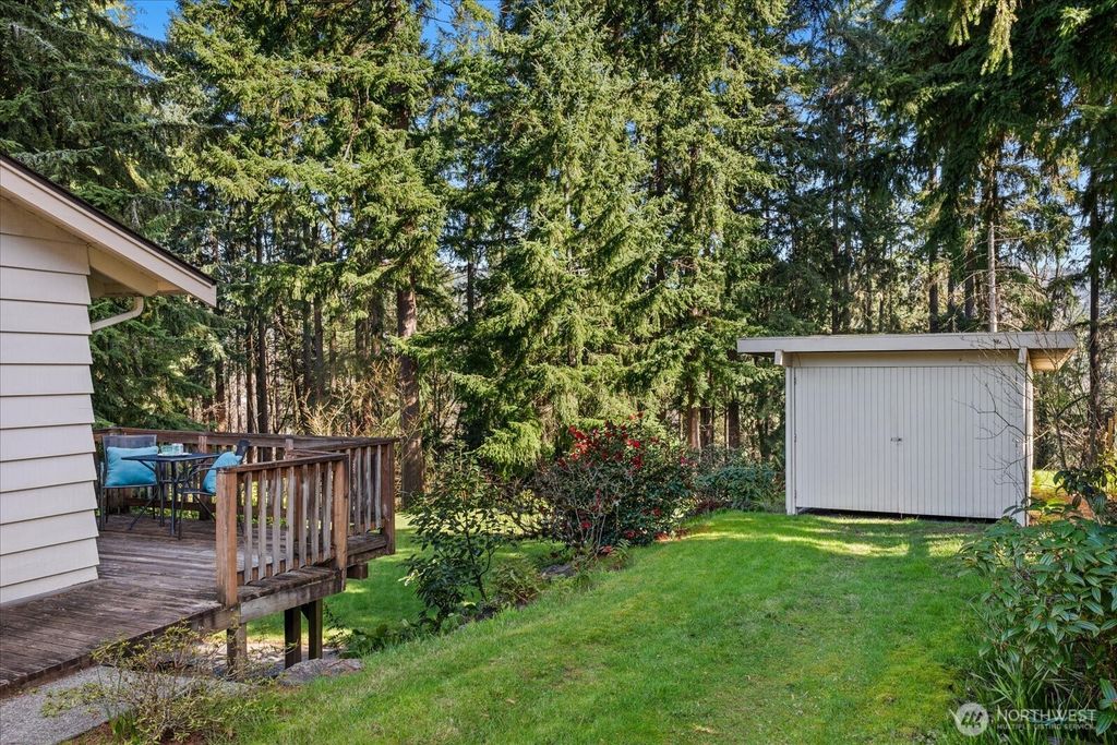 Photo of 5408 128th Avenue SE, Bellevue, WA 98006 (MLS # 2487669)
