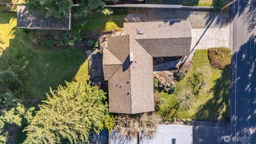 Photo of 5408 128th Avenue SE, Bellevue, WA 98006 (MLS # 2487669)