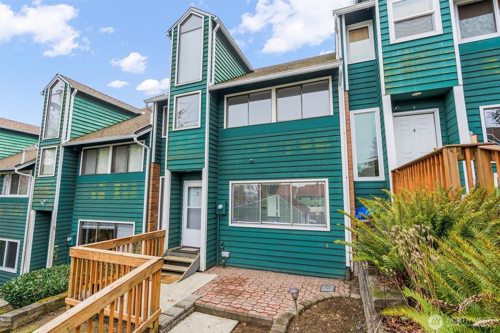 Photo of 4404 Terrace Drive #3, Everett, WA 98203 (MLS # 2488910)