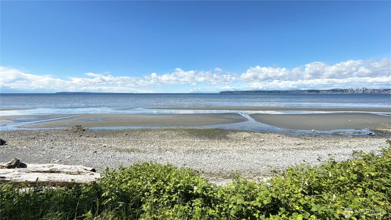 8723 Semiahmoo Drive