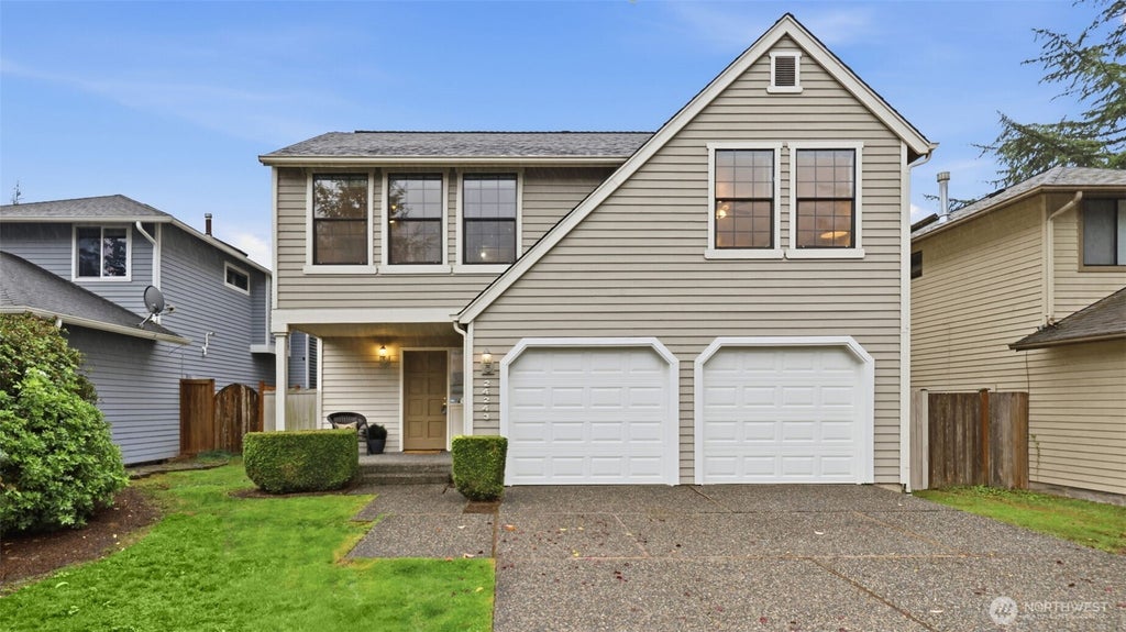 Photo of 24243 SE 43RD Court, Sammamish, WA 98029 (MLS # 2594511)