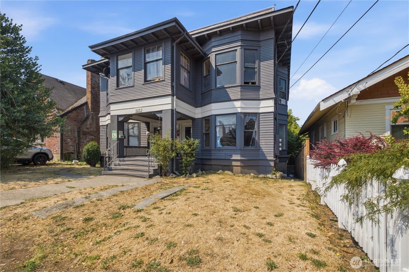 629 Highland