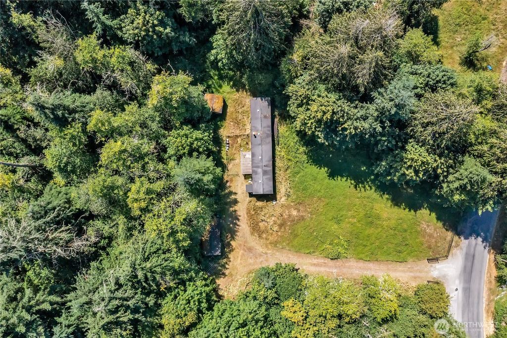 Photo of 28215 SE 216th Street, Maple Valley, WA 98038 (MLS # 2409591)