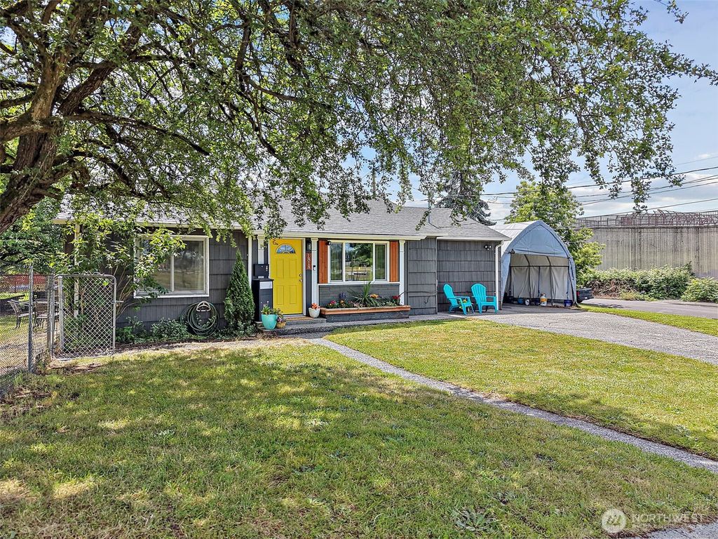 Photo of 1818 S 37th Street, Tacoma, WA 98418 (MLS # 2539001)