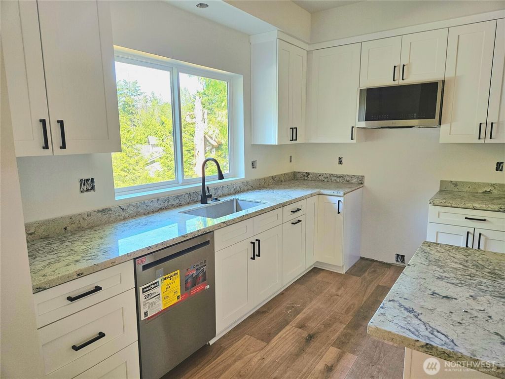 Photo of 193 Machias Loop, Port Ludlow, WA 98365 (MLS # 2527877)