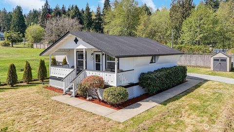 Photo of 3740 Paradise Bay Rd Rd, Port Ludlow, WA 98365 (MLS # 2500958)