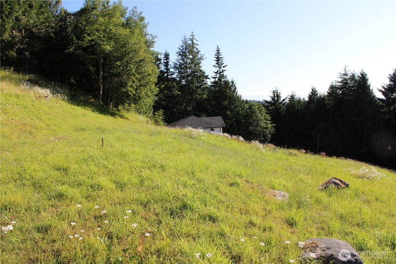 1076 Malvern Hills Drive