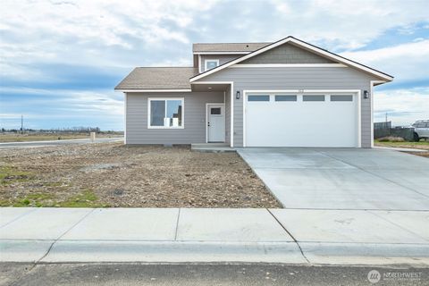 Photo of 112 Sunwest Drive, Ephrata, WA 98823 (MLS # 2494957)