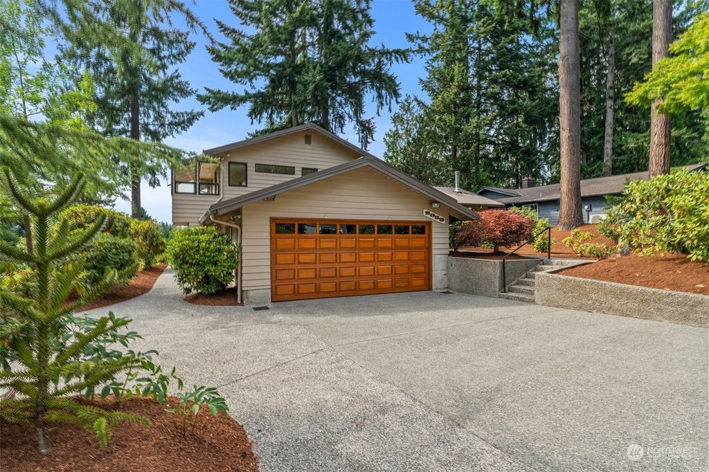Photo of 2059 166th Avenue SE, Bellevue, WA 98008 (MLS # 2265576)