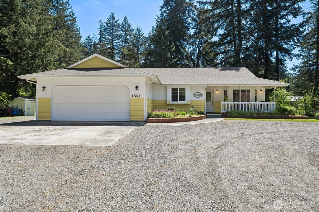 Photo of 17221 31st Avenue Ct E, Tacoma, WA 98446 (MLS # 2521402)