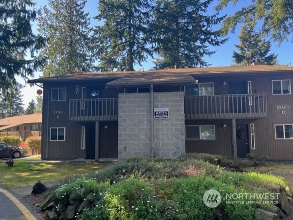 Photo of 22107 66th Avenue W #3C, Mountlake Terrace, WA 98043 (MLS # 2061071)