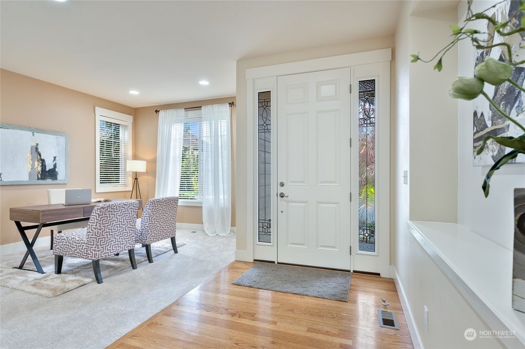 Photo of 11010 Muirwood Way NE, Redmond, WA 98053 (MLS # 2221209)