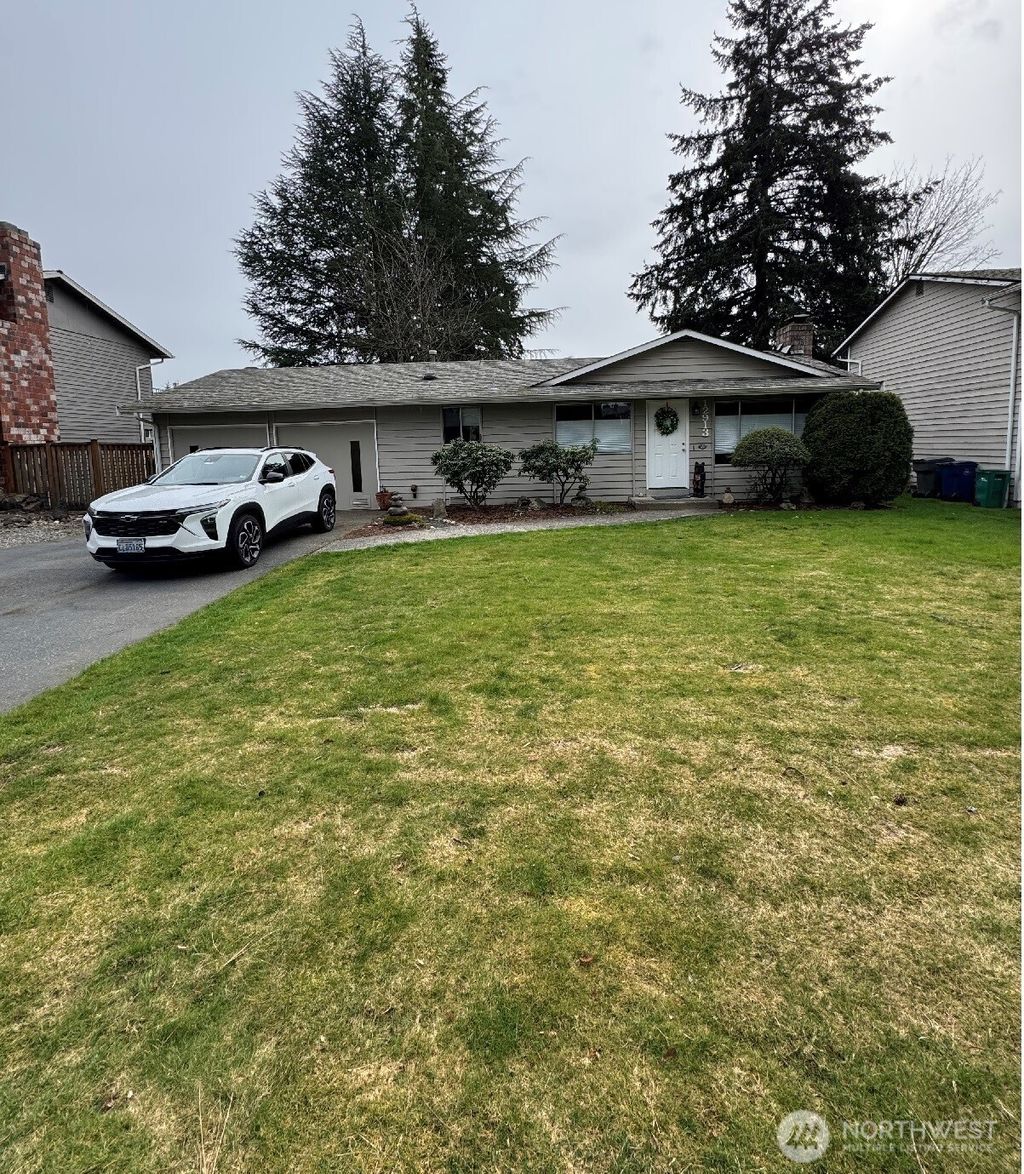Photo of 12913 NE 133rd Place, Kirkland, WA 98034 (MLS # 2343324)