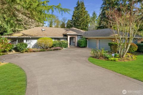 2301 Manito Court NE Tacoma WA 98422