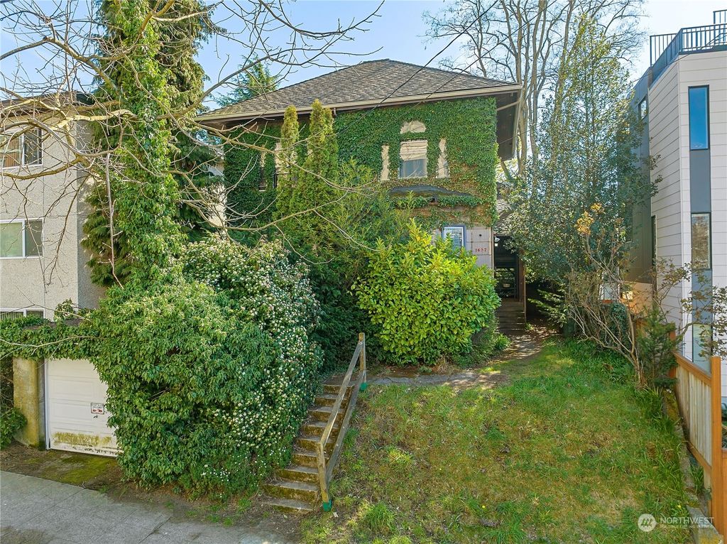 Photo of 1607 E Jefferson Street, Seattle, WA 98122 (MLS # 2206726)