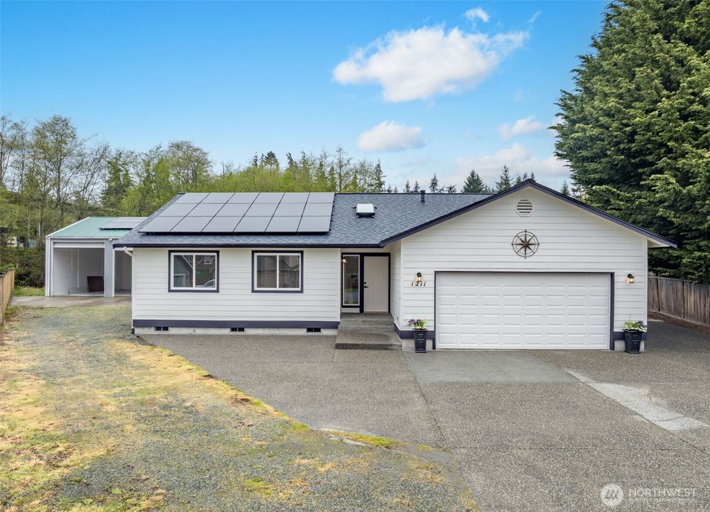 Photo of 1211 Lotus Lane, Freeland, WA 98249 (MLS # 2504428)