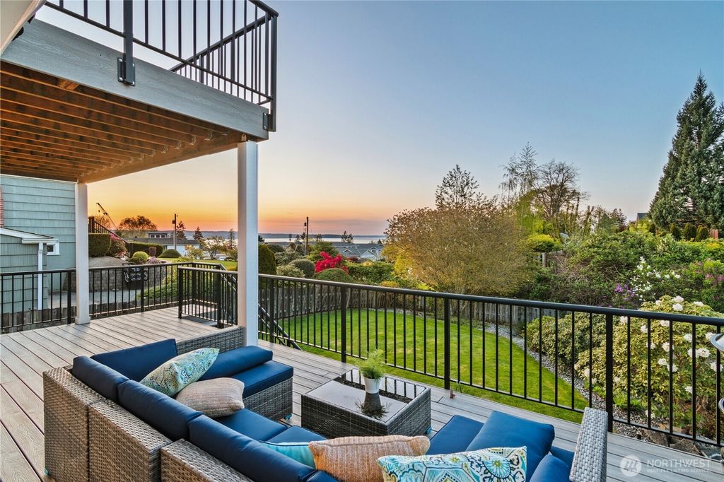 Photo of 3521 Upland Avenue, Everett, WA 98203 (MLS # 2504125)