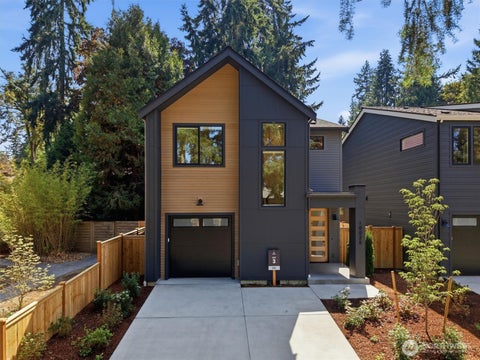 Photo of 10026 Slater Avenue NE, Kirkland, WA 98033 (MLS # 2581453)