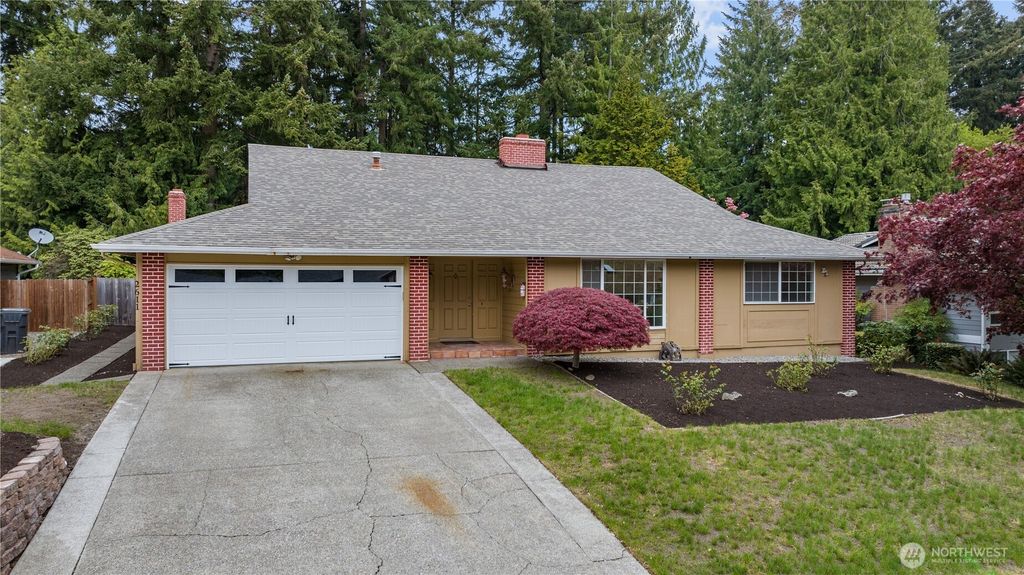 Photo of 2611 35th Avenue SE, Puyallup, WA 98374 (MLS # 2514511)