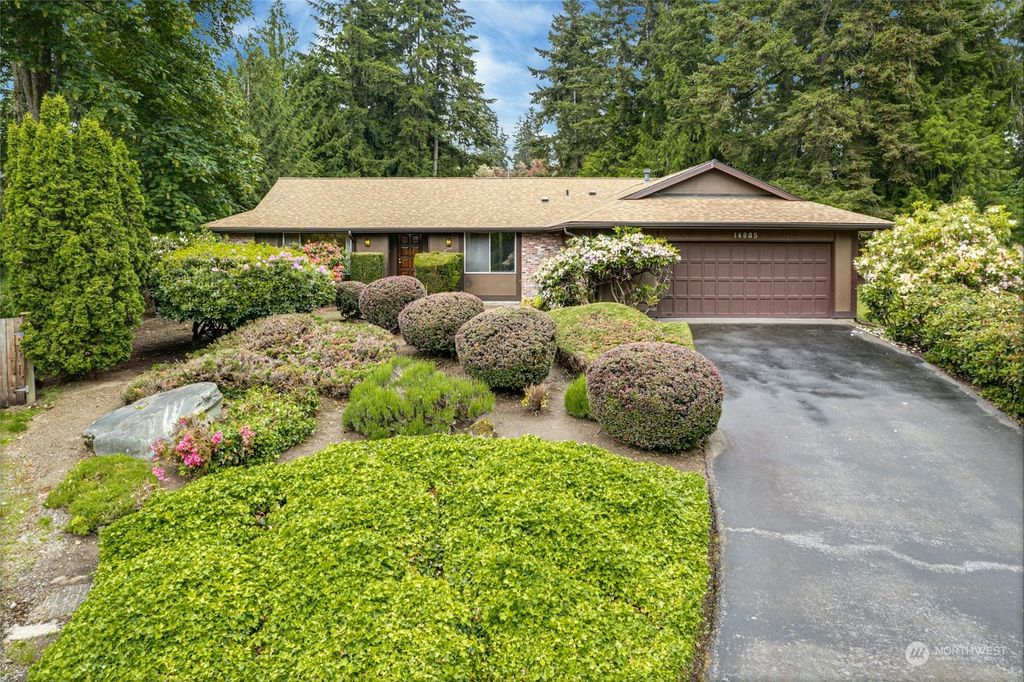 Photo of 14805 NE 64th Street, Redmond, WA 98052 (MLS # 2244082)