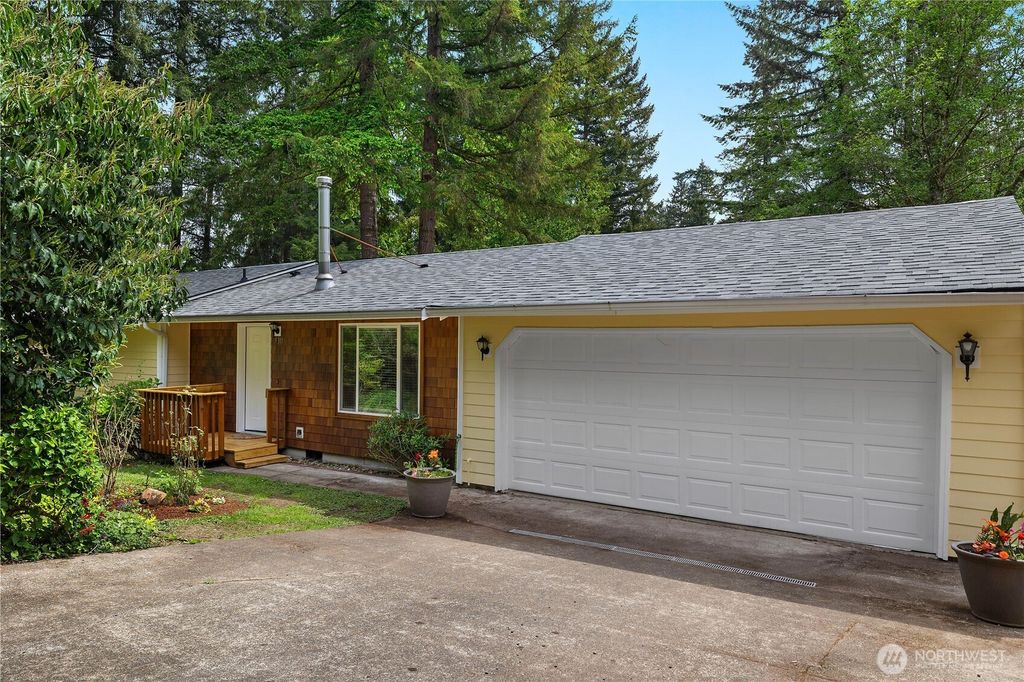 Photo of 5311 75th Court SW, Olympia, WA 98512 (MLS # 2520476)