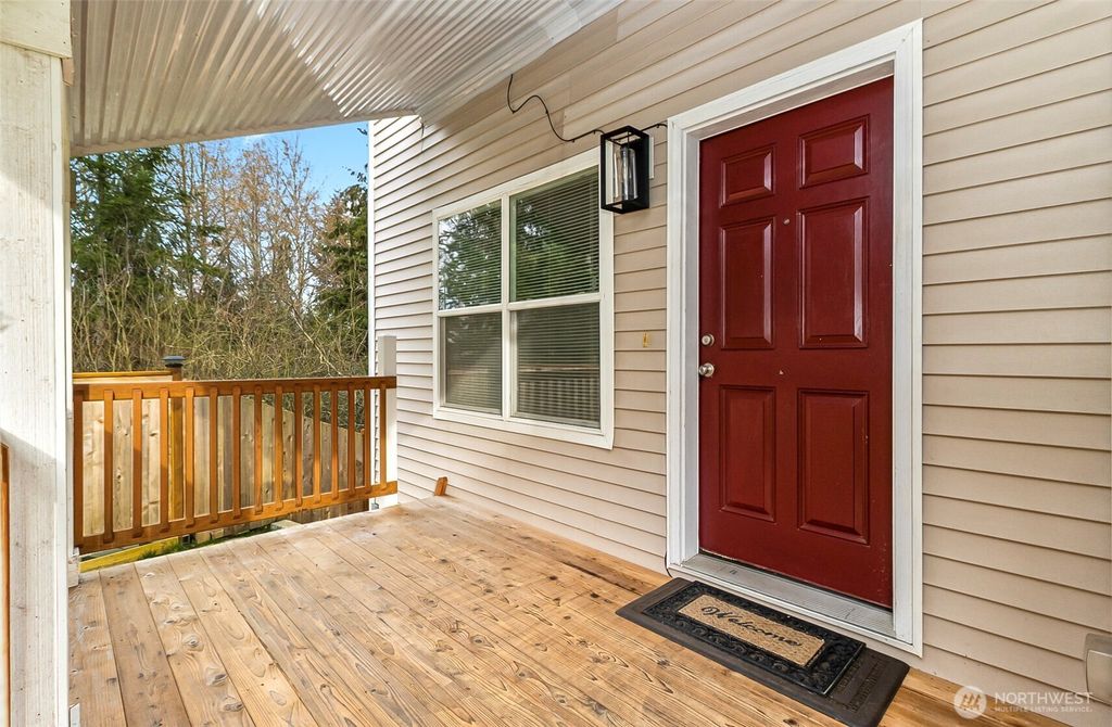 Photo of 11629 54th Drive SE, Everett, WA 98208 (MLS # 2473170)