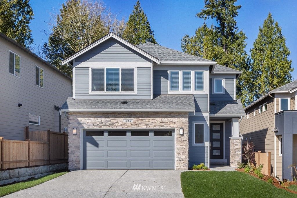 Photo of 105 177th Street SW #IW 20, Bothell, WA 98012 (MLS # 1967342)