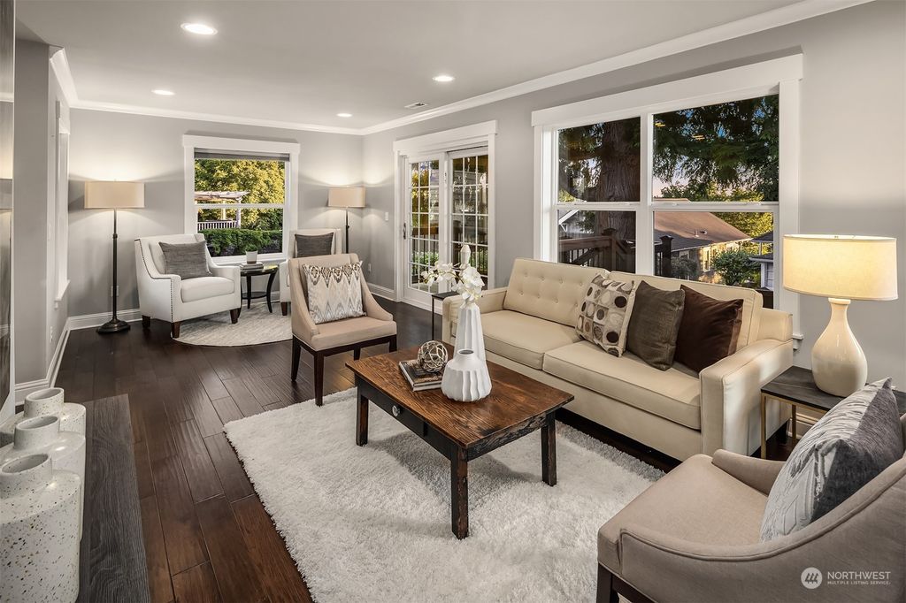 Photo of 6223 30th Avenue NE, Seattle, WA 98115 (MLS # 2077557)