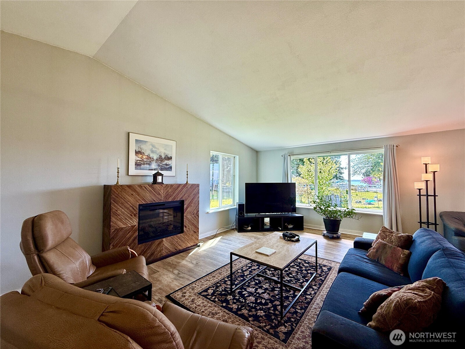 248 Burrows Road
