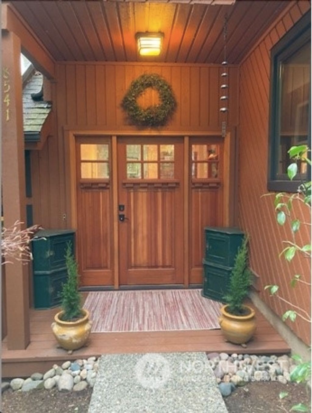 Photo of 8541 E Mercer Way, Mercer Island, WA 98040 (MLS # 2024618)