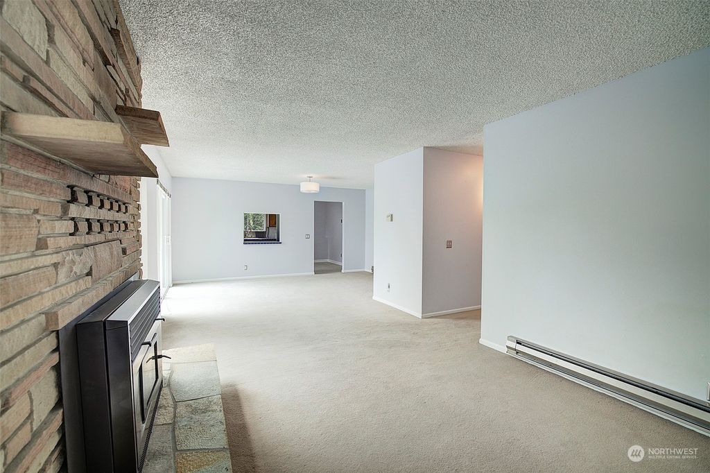 Photo of 3018 5th Avenue W, Seattle, WA 98119 (MLS # 2264041)