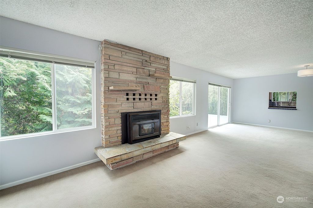 Photo of 3018 5th Avenue W, Seattle, WA 98119 (MLS # 2264041)