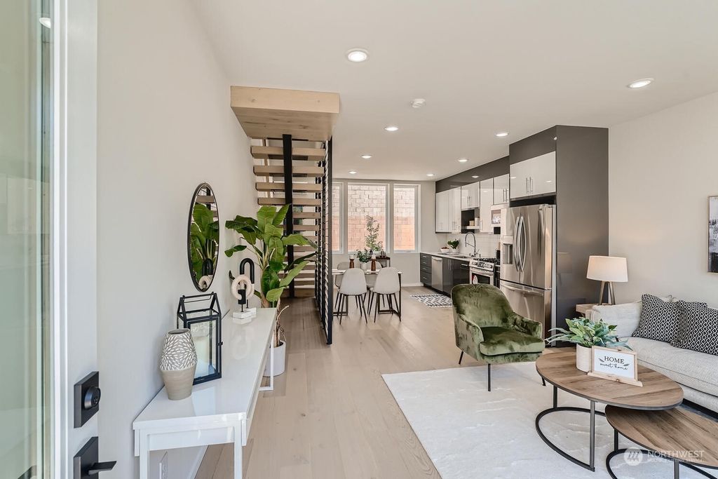 Photo of 901 28th Avenue S #H, Seattle, WA 98144 (MLS # 2040706)