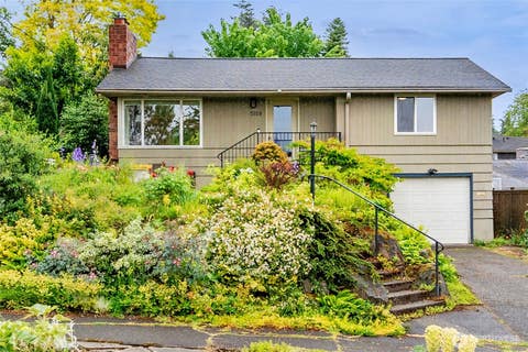 Photo of 5109 S Angeline Street, Seattle, WA 98118 (MLS # 2532989)
