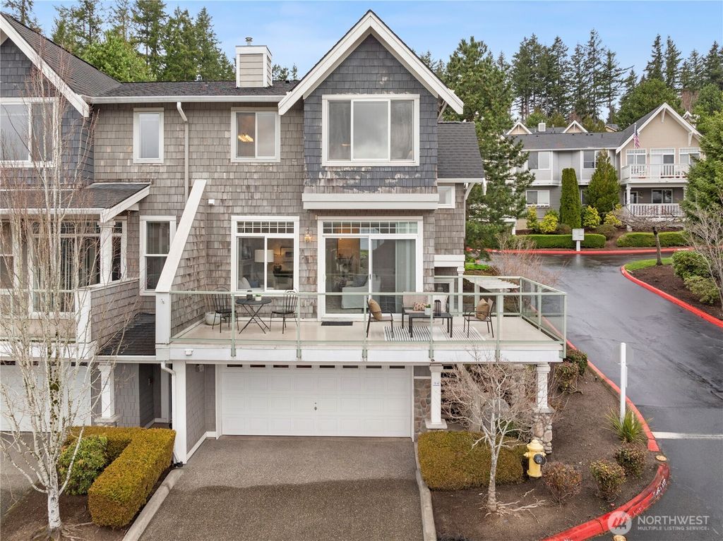 Photo of 23120 SE Black Nugget Road #T4, Issaquah, WA 98029 (MLS # 2338418)