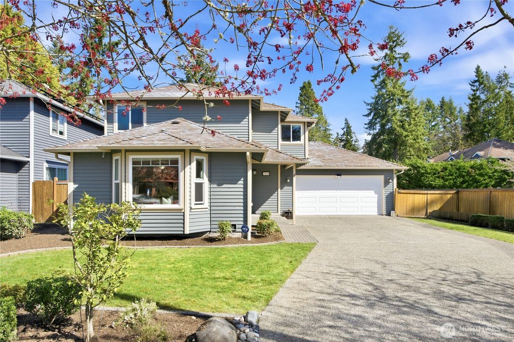 Photo of 7210 120th Avenue NE, Kirkland, WA 98033 (MLS # 2495249)