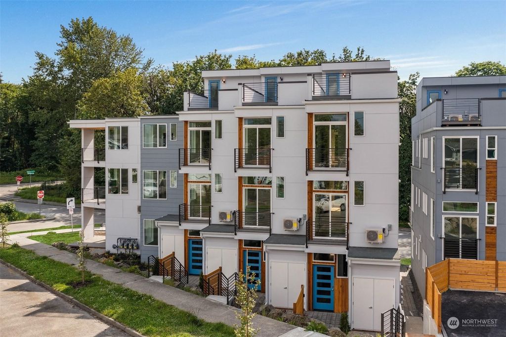 Photo of 9362 Sturtevant Avenue S, Seattle, WA 98118 (MLS # 2034665)