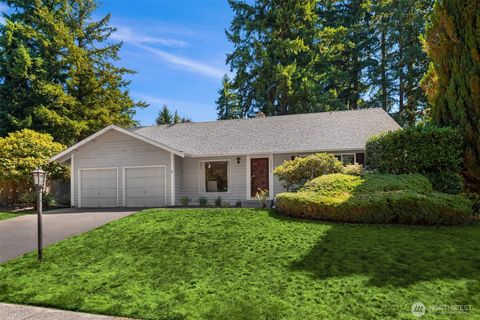 Photo of 14076 117th Avenue NE, Kirkland, WA 98034 (MLS # 2414551)