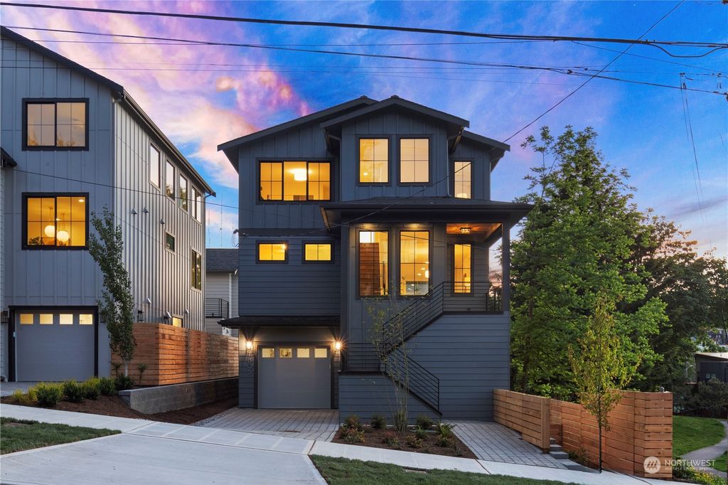 Photo of 1805 31st Avenue, Seattle, WA 98122 (MLS # 2267451)