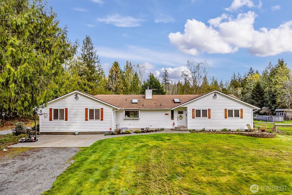 Photo of 11509 81st Avenue NE, Marysville, WA 98271 (MLS # 2508754)