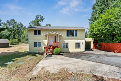 Photo of 10410 206th Avenue E, Sumner, WA 98391 (MLS # 2555163)