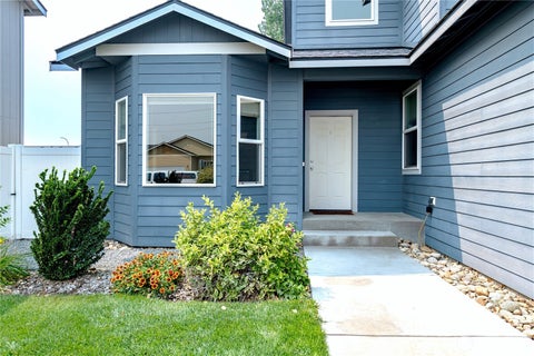 Photo of 1474 Denny Place, Rock Island, WA 98850 (MLS # 2565058)